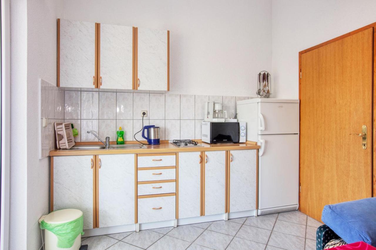 Apartments With A Parking Space Zablace, Sibenik - 4219 外观 照片