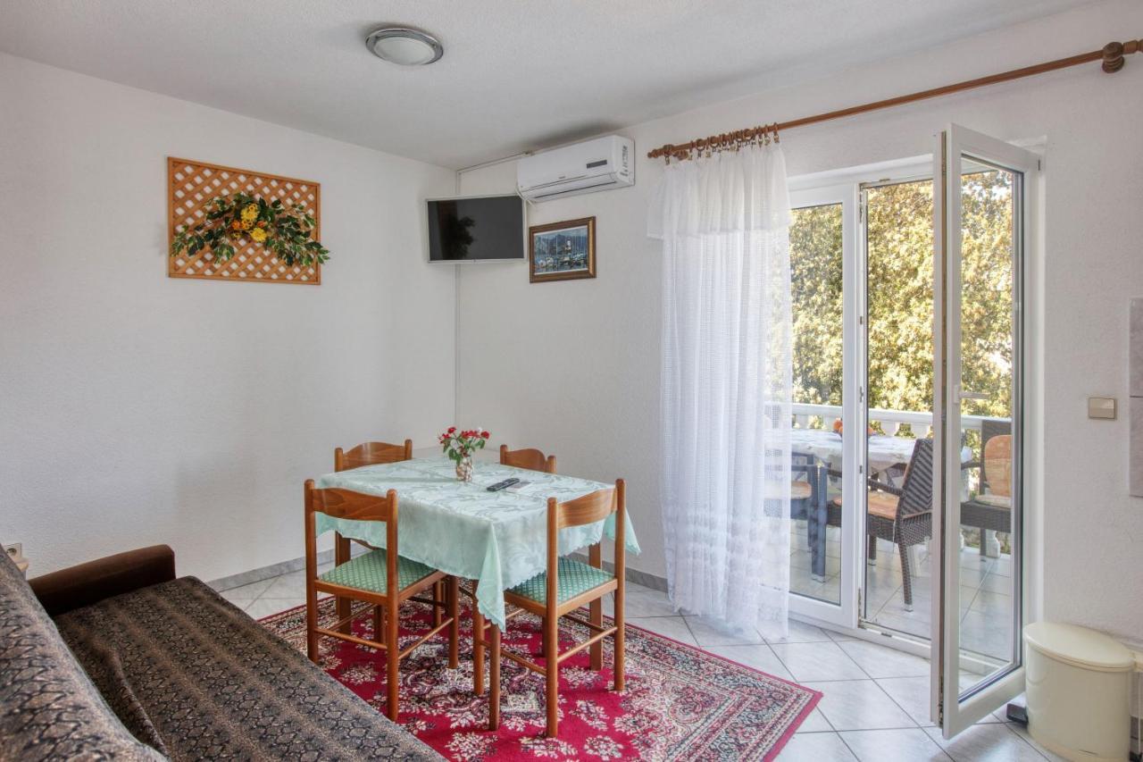 Apartments With A Parking Space Zablace, Sibenik - 4219 外观 照片