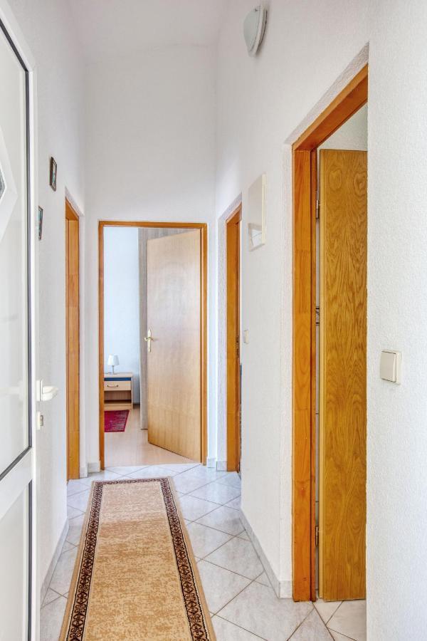 Apartments With A Parking Space Zablace, Sibenik - 4219 外观 照片